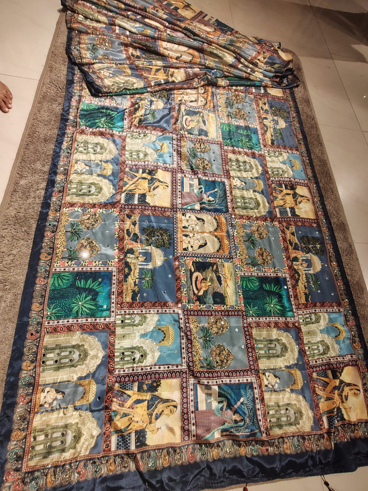 Beautiful Heritage Saree with Blouse Piece