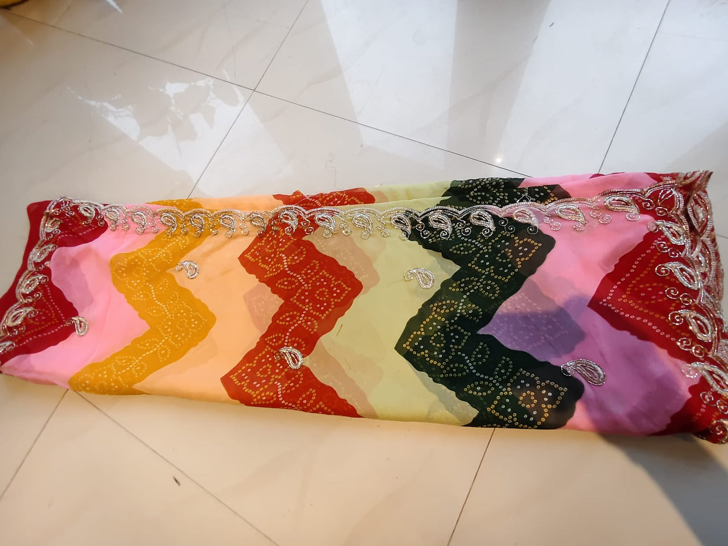 Beautiful Multi-Color Lahariya Bandhini Designer Saree with Blouse Piece