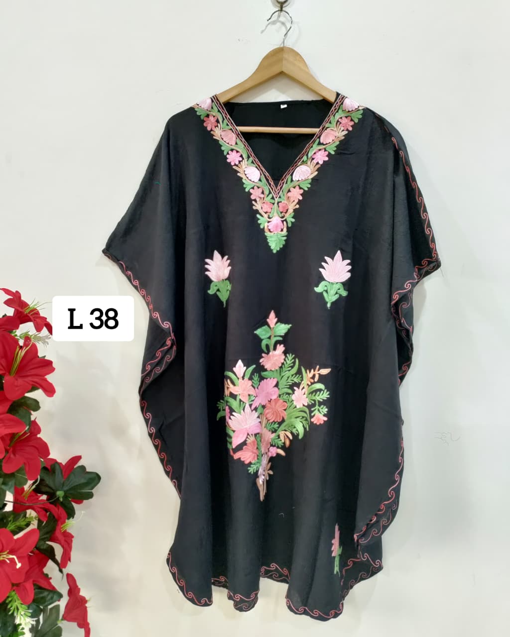 Beautiful Crushed Cotton Ariwork Kaftan