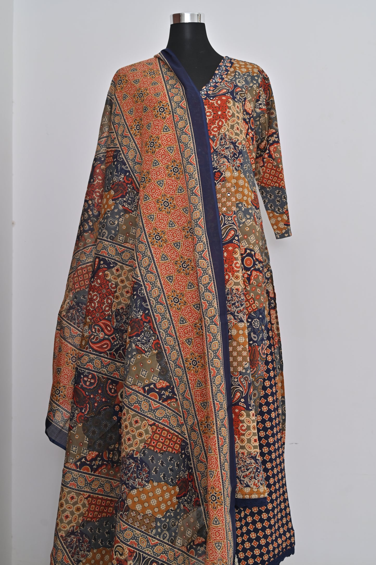 Jaipuri Print Mirror Work Cotton Suit