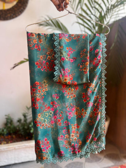Floral Saree For With Green Croatia Border