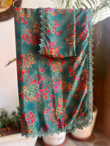 Floral Saree For With Green Croatia Border