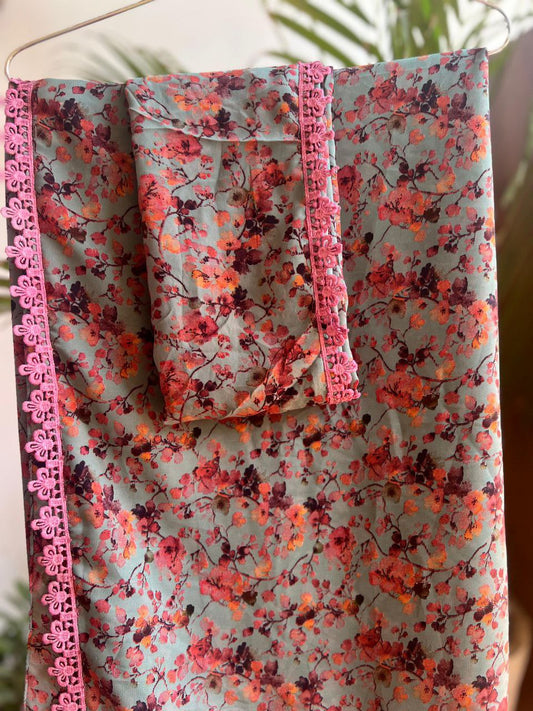 Floral Saree For With Pink Croatia Border