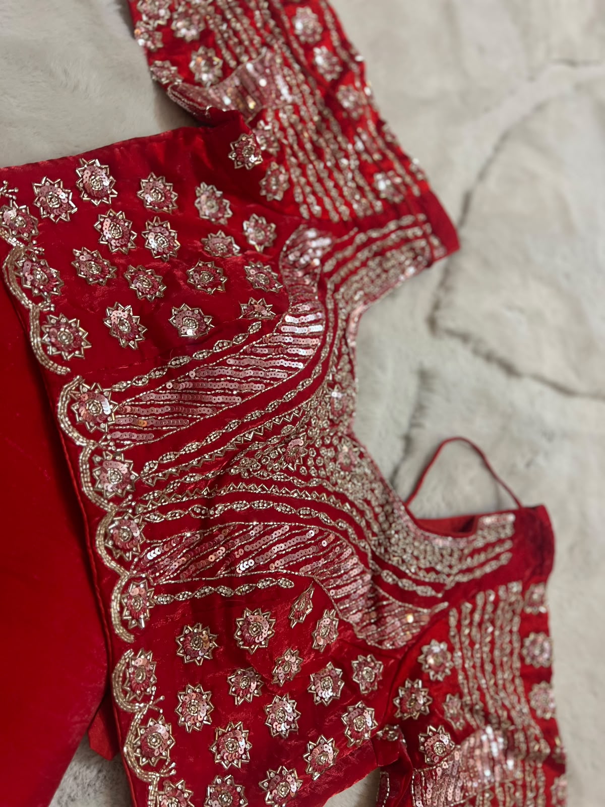 Beautiful Red Color Fendy Tissue Saree with Stitched Blouse (Free Size Till 40)