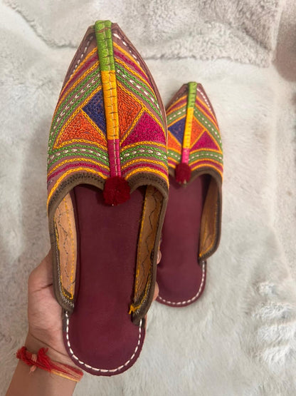 Beautiful Multicolor Pure Leather Designer Mojadi