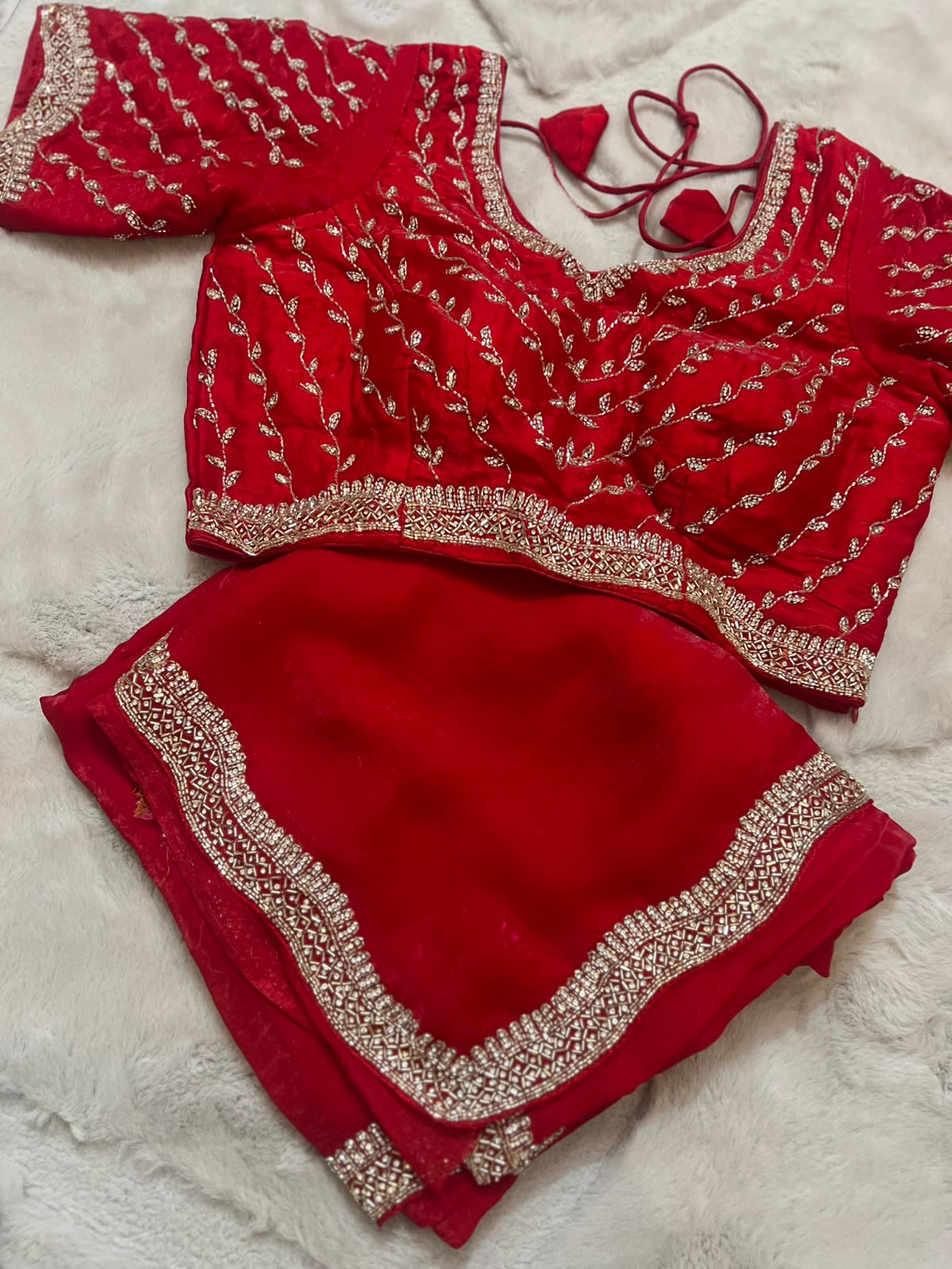 Beautiful Red Color Fendy Tissue Saree with Stitched Blouse (Free Size Till 40)