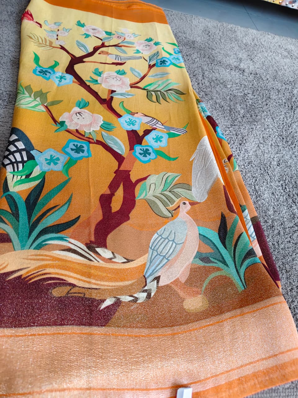 Beautiful Cosmos Saree with Blouse Piece