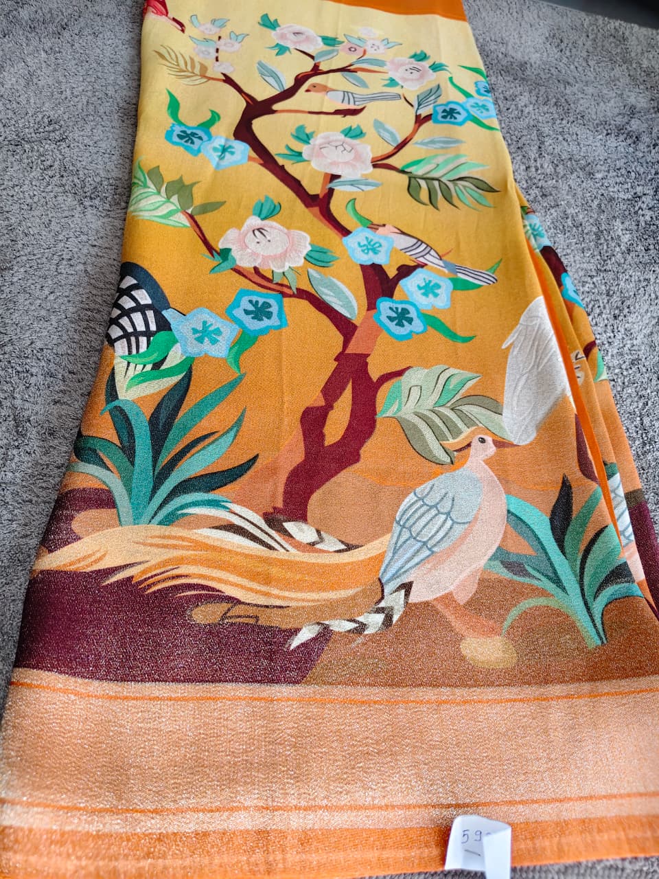Beautiful Cosmos Saree with Blouse Piece