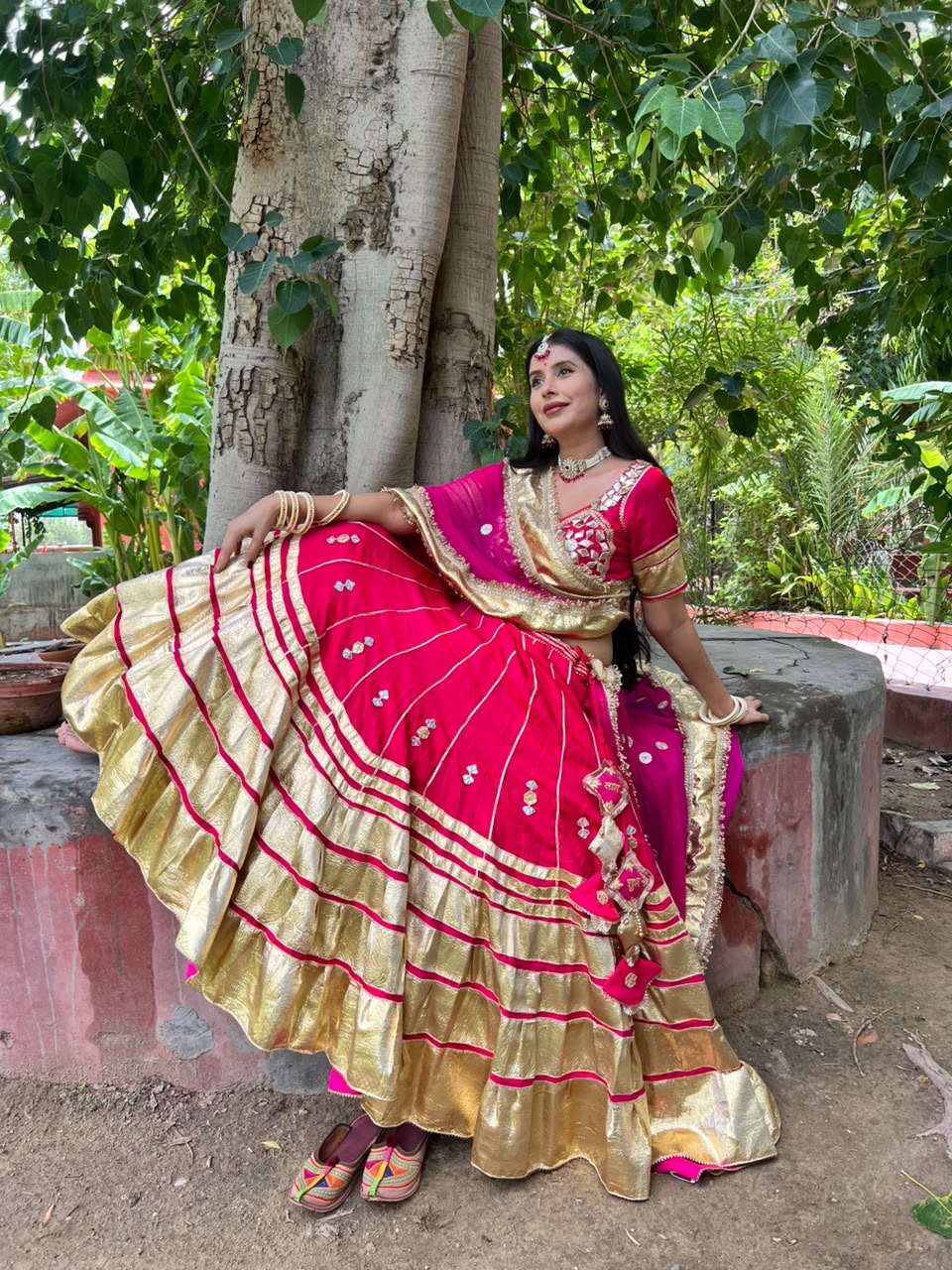 Beautiful Rajwadi Poshak with Angi Blouse (Stitched in Free Size)