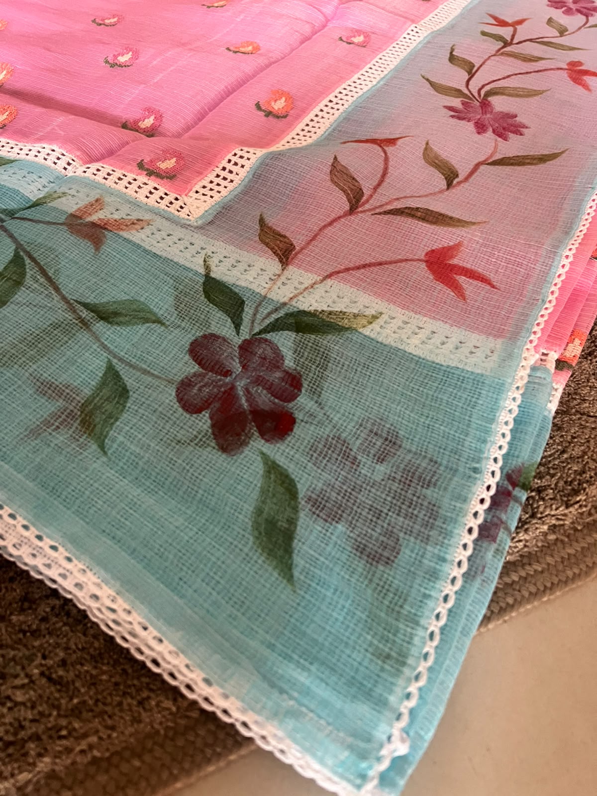Beautiful Kota Doriya Saree with Thread Work and Blouse Piece