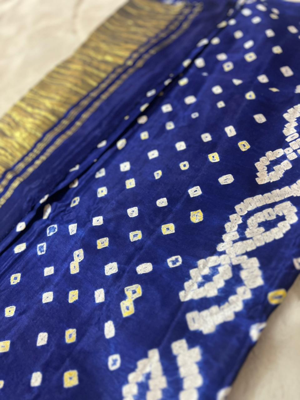 Pure Gaji Silk Bandhini Saree with Heavy Zari Pallu and Same Fabric Blouse Piece