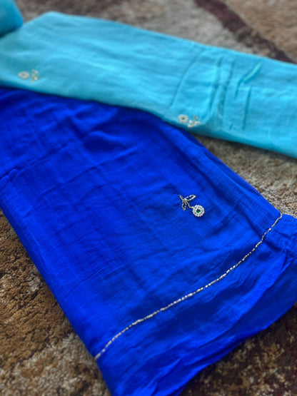 Blue Shaded Chiffon Saree with Flower Booti Work