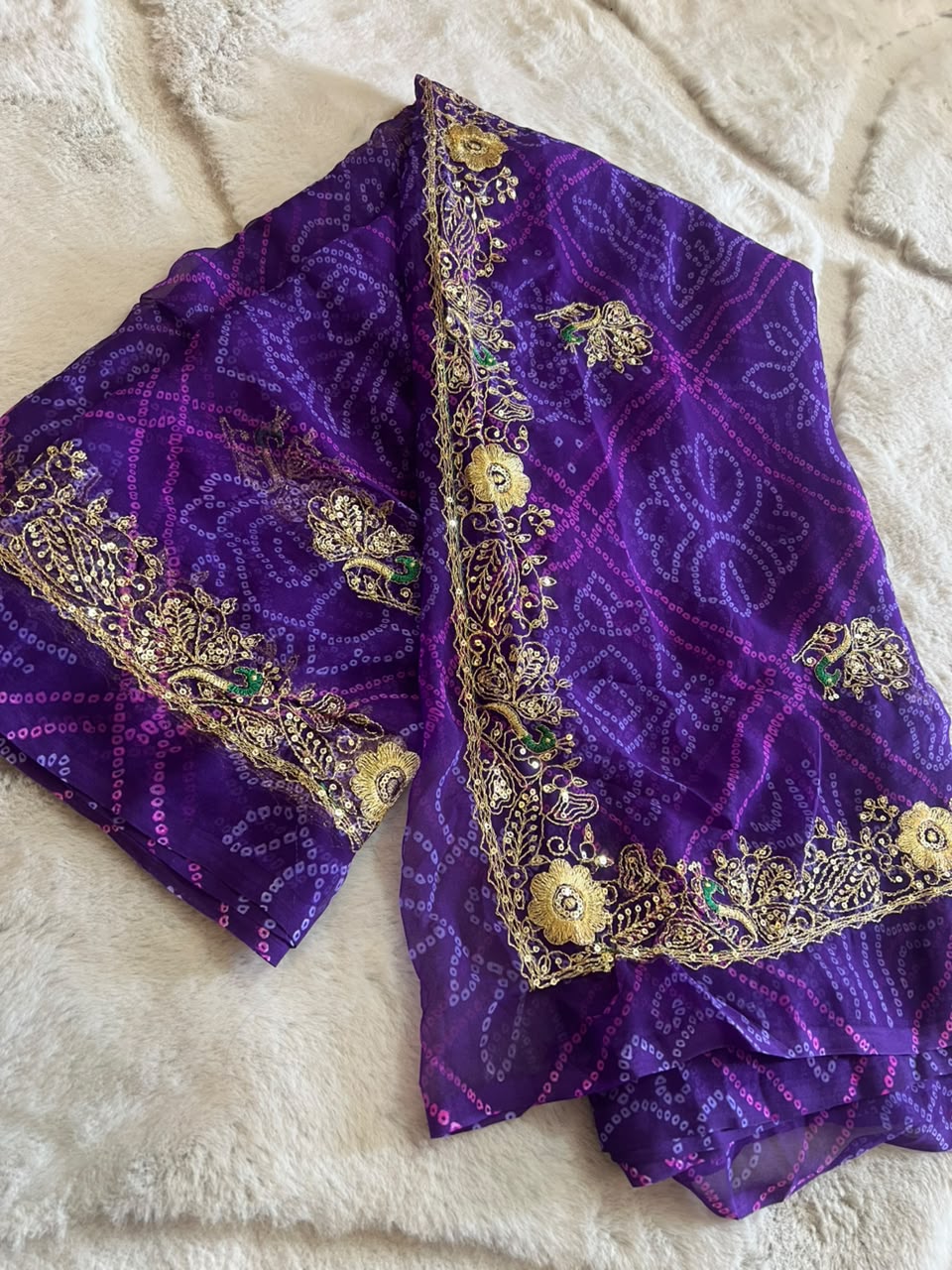 Beautiful Soft Chiffon Bandhini Saree with Lovely Kasida Work
