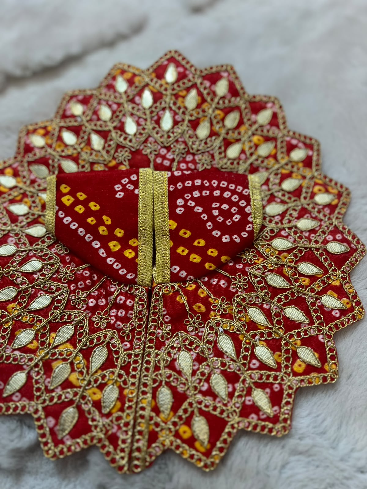 Beautiful Gota Bandhini Designer Thakur Ji ki Poshak (Size 5)