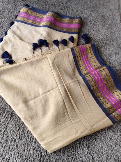 Beautiful Malmal Saree with Blouse Piece