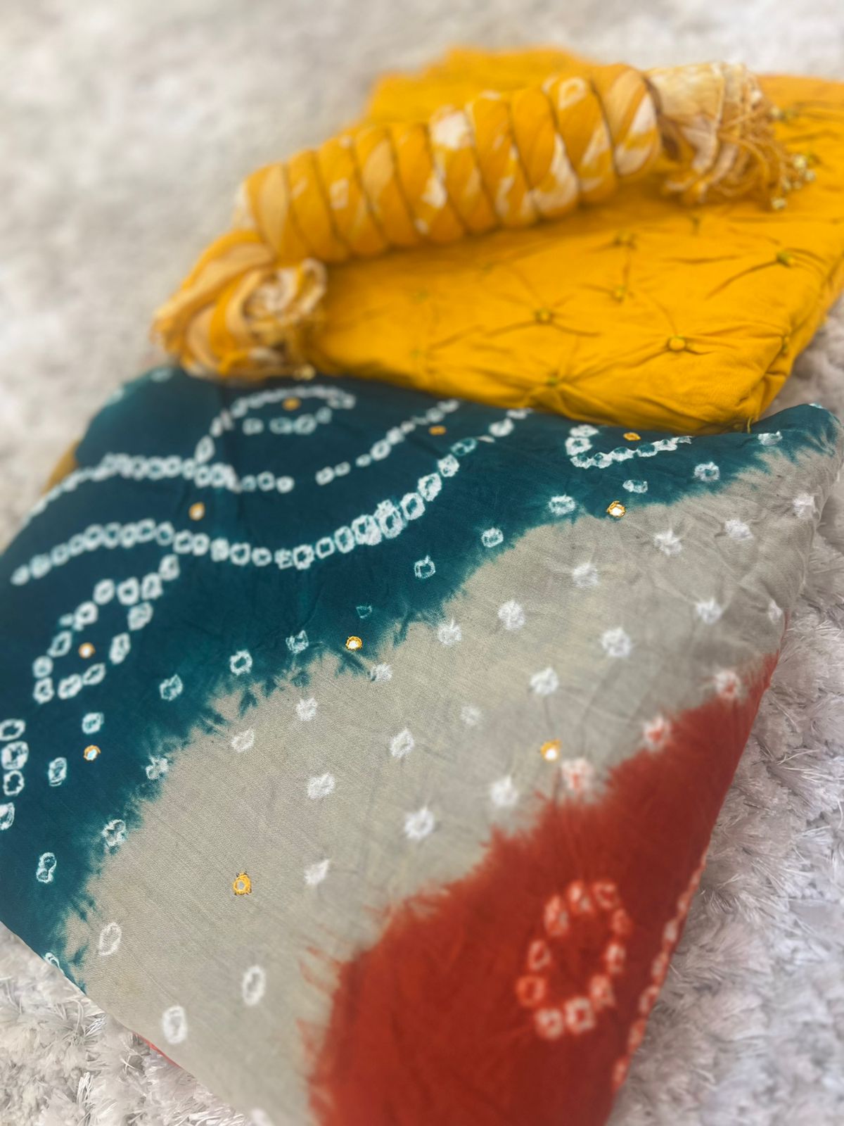 Beautiful Designer Handcrafted Bandhini Suit (Unstitched)