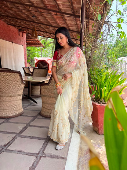 Pure Chiffon Jaal Work White Saree with Pure Crepe Angi Blouse Piece