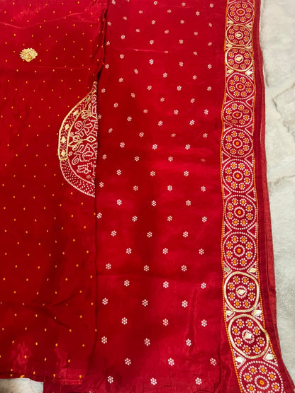 Beautiful Bandhini Weaving and Gota Work Crepe Saree with Blouse Piece