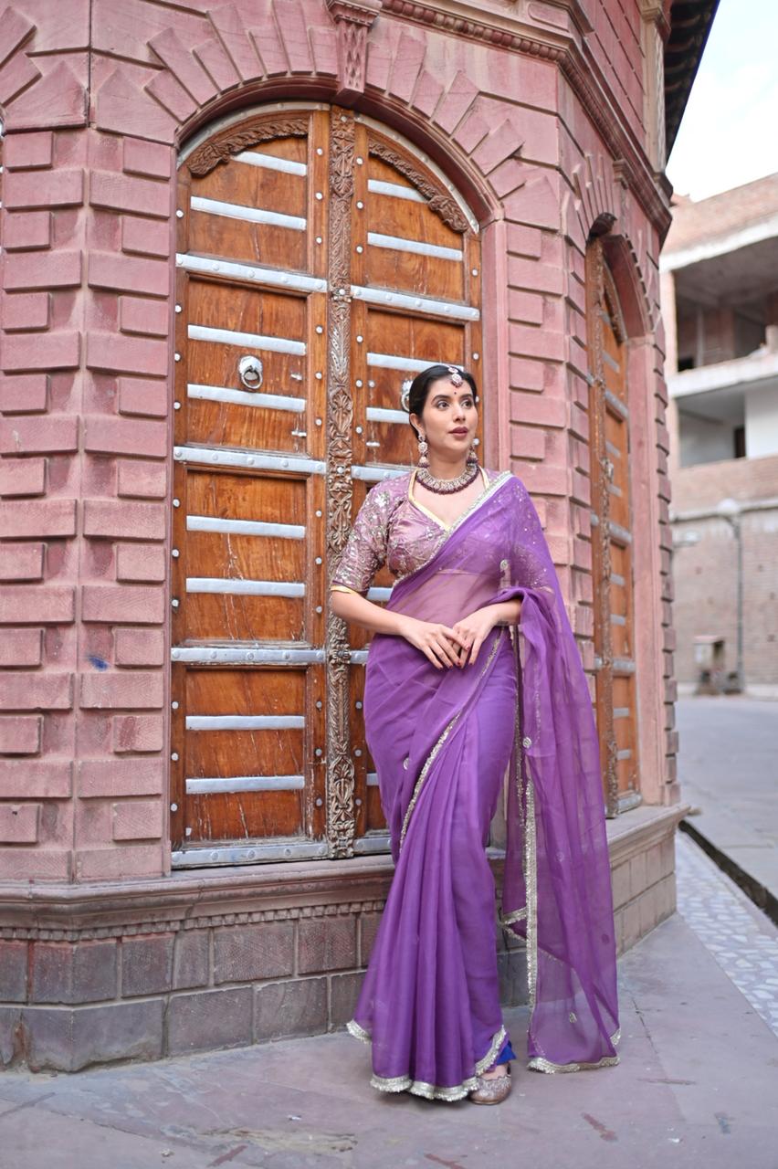 Beautiful Wine-Purple Color Chiffon Saree with Kanchli Blouse