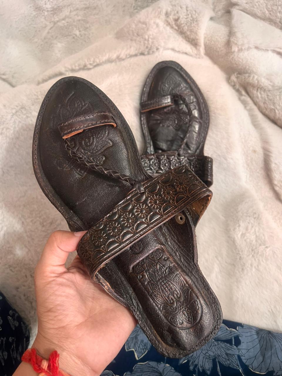 Beautiful Black Color Pure Leather Designer Slippers