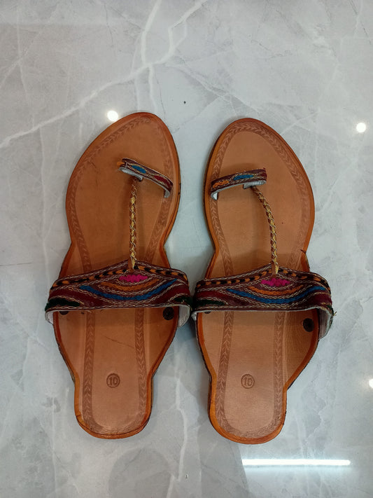 Pure Leather Thread Kasida Kolhapuri Designer Slippers