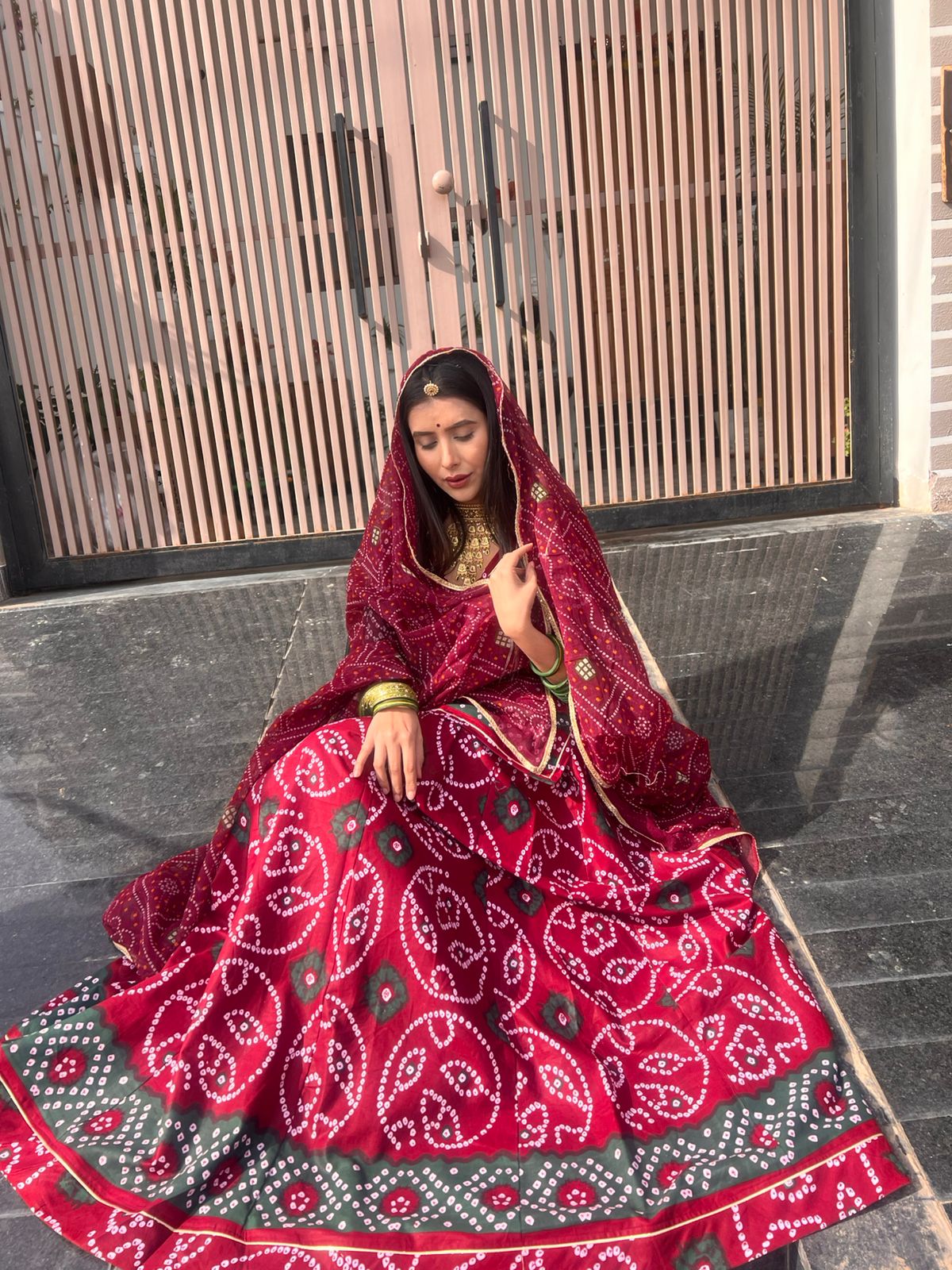 Cotton Bandhej Poshak (Medium Size)