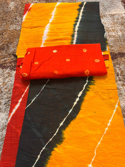 Soft Cotton Malmal Laheriya Saree with Bandhini Blouse Peice