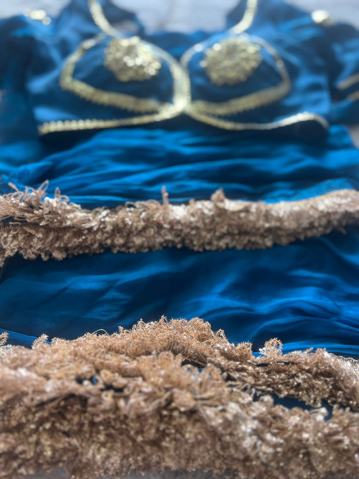 Designer Kanchli Blouse with Soft Chiffon Blue Saree with Traditional Border