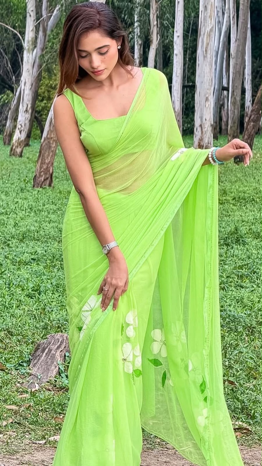 Green Flower Pearl Work Chiffon Saree with Blouse Piece
