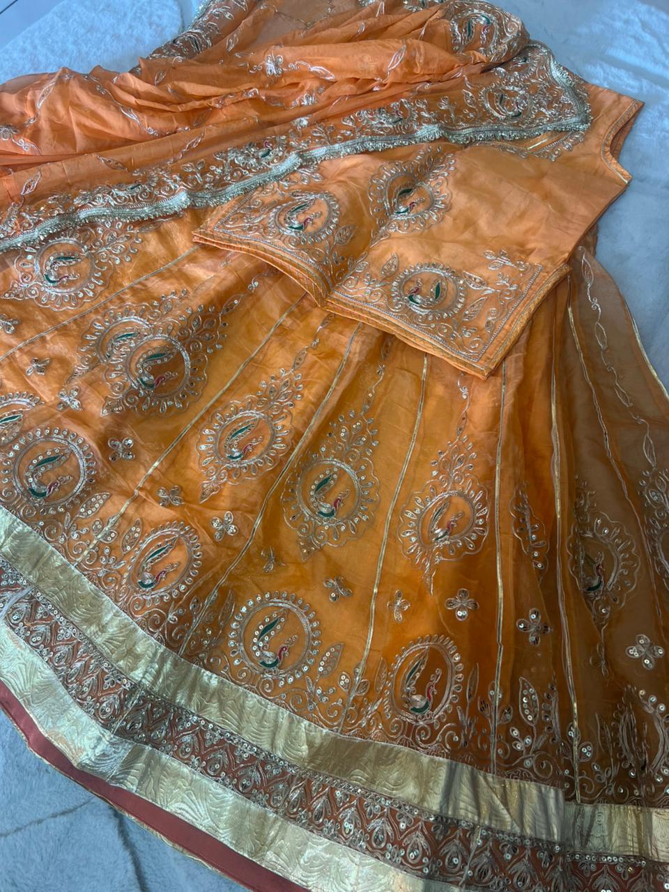 Peach Color Tissue Fandy Poshak