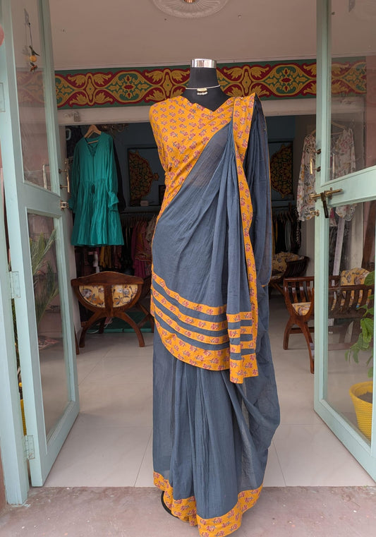 Beautiful Cotton Mulmul Saree with Unstitched Blouse Piece