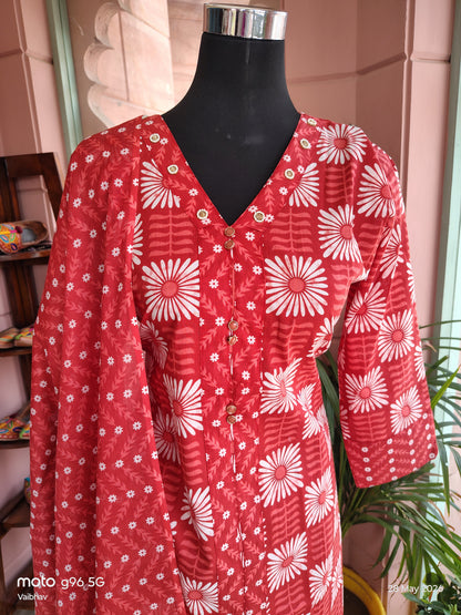 Pretty Red Daisy Print Cotton 3 Piece Suit (Size: 2XL)