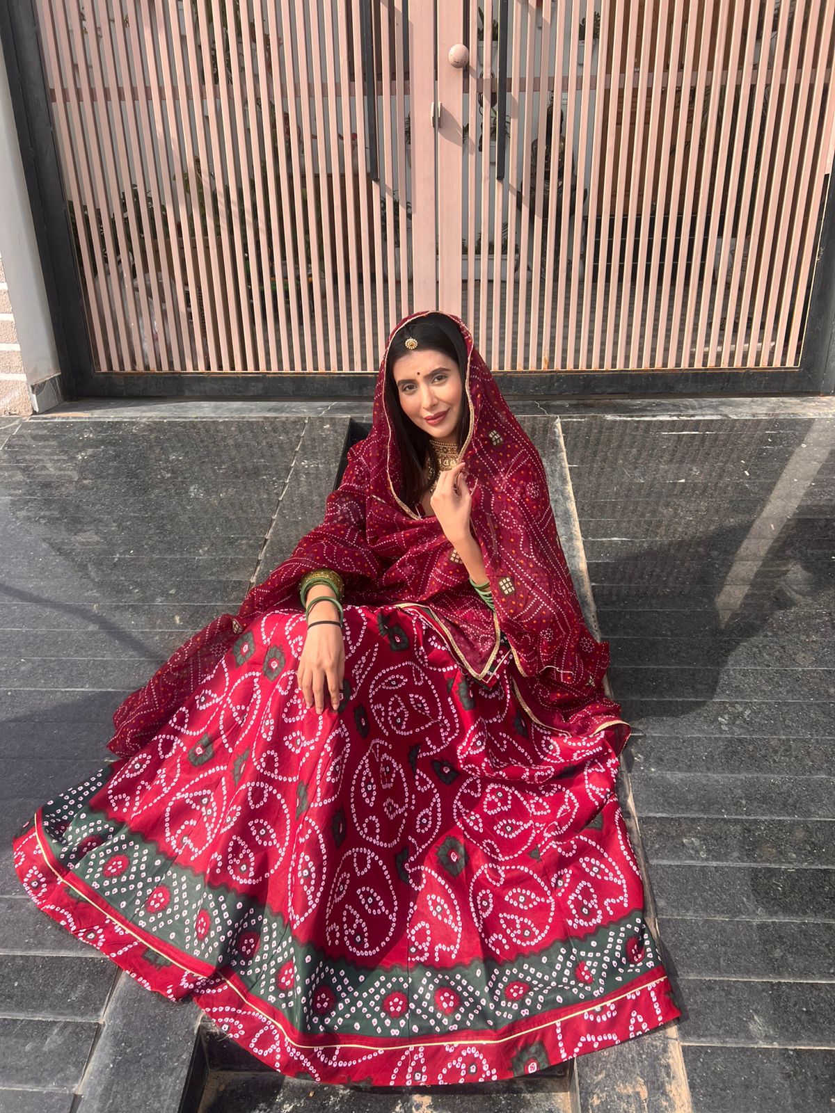 Cotton Bandhej Poshak (Medium Size)