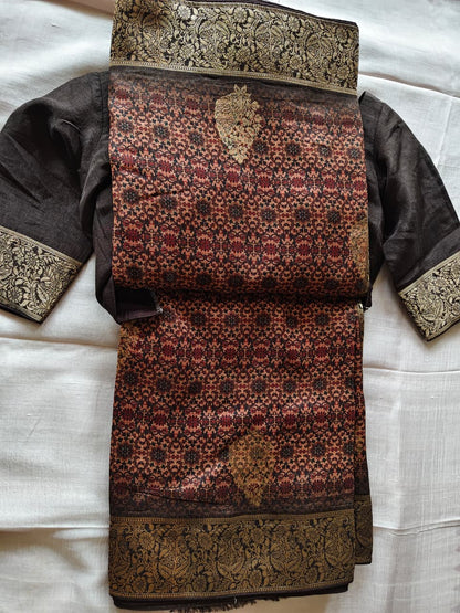 Beautiful Pure Crepe Saree with Stitched Blouse Piece
