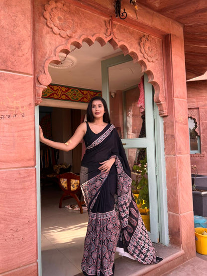Beautiful Black Cotton Saree