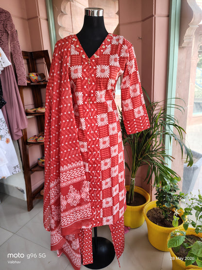 Pretty Red Daisy Print Cotton 3 Piece Suit (Size: 2XL)