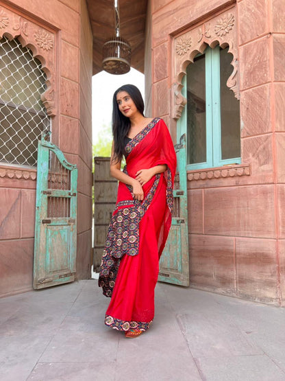 Beautiful Cotton Mulmul Saree with Unstitched Blouse Piece