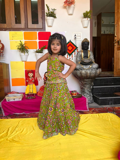 Beautiful Printed Mehndi Green Kurti and Long Skirt (4-5 Year Kid)