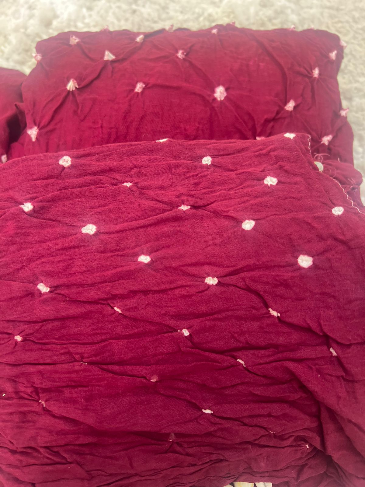 Beautiful Bandhini Print Suit (Unstitched)