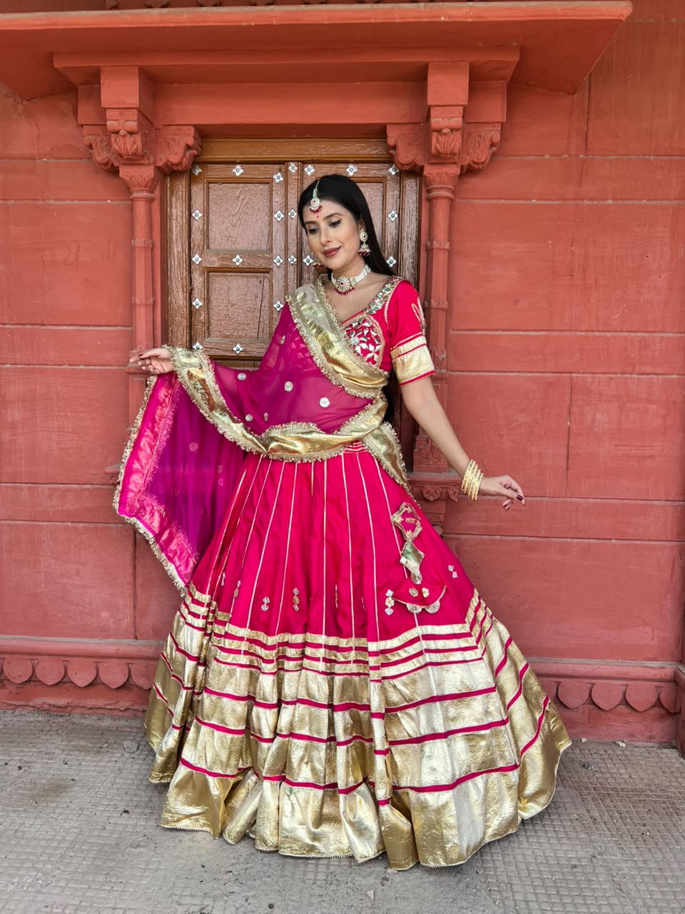 Beautiful Rajwadi Poshak with Angi Blouse (Stitched in Free Size)