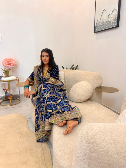 Beautiful Peacock Blue Ghat Chola Saree