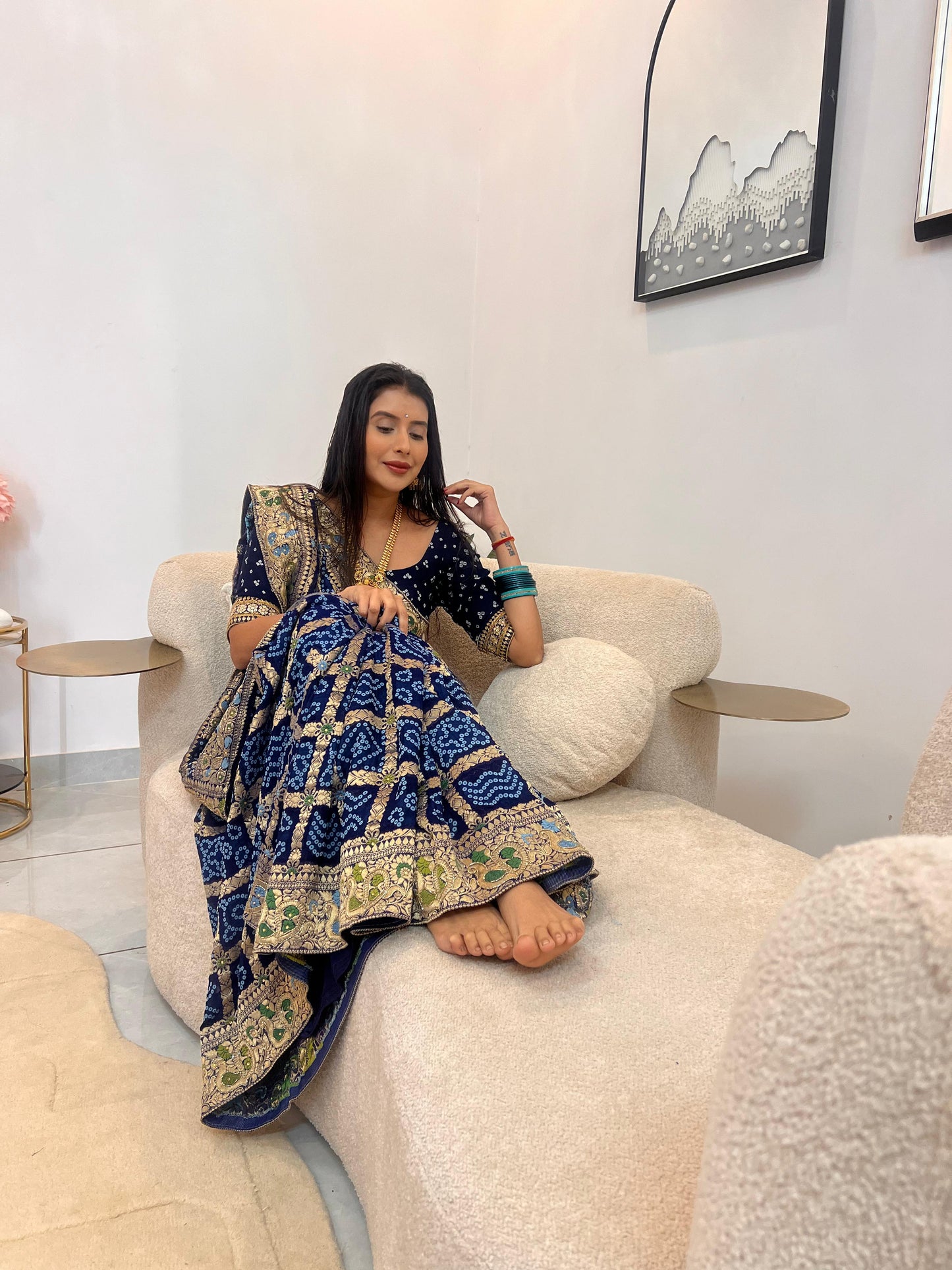 Beautiful Peacock Blue Ghat Chola Saree