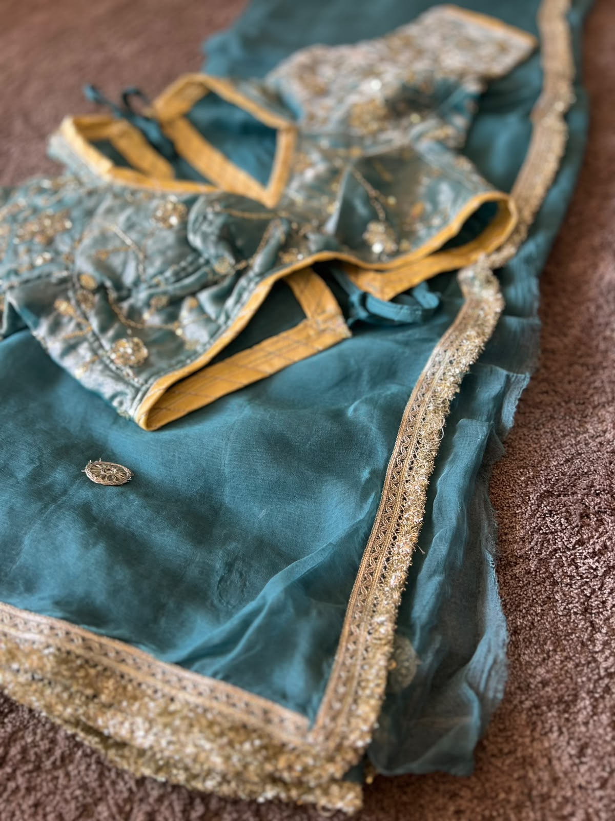 Beautiful Sea Green Chiffon Saree with Kanchli Blouse