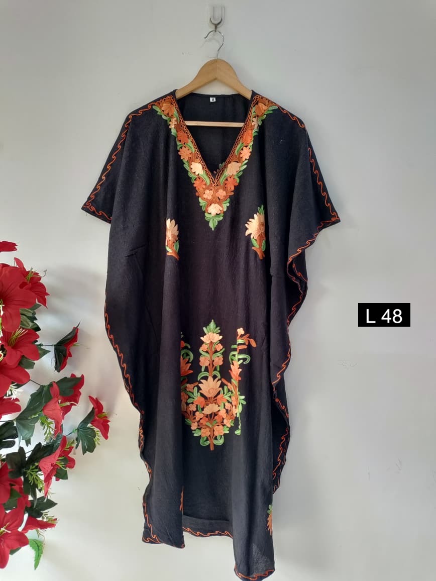 Beautiful Crushed Cotton Ariwork Kaftan
