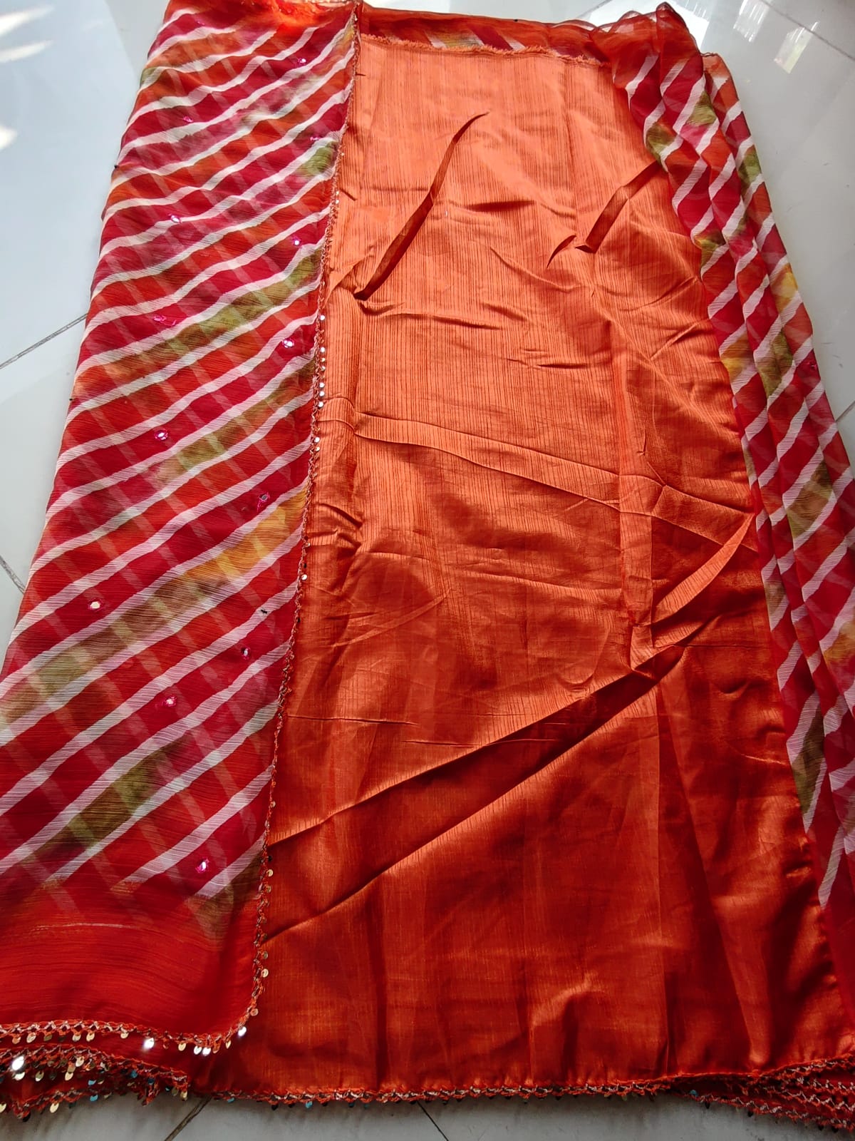 Beautiful Lahariya Mirror Work Saree with Blouse Piece