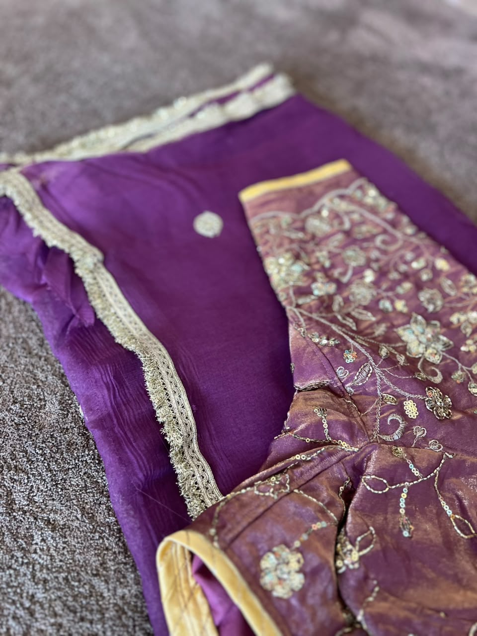 Beautiful Wine-Purple Color Chiffon Saree with Kanchli Blouse