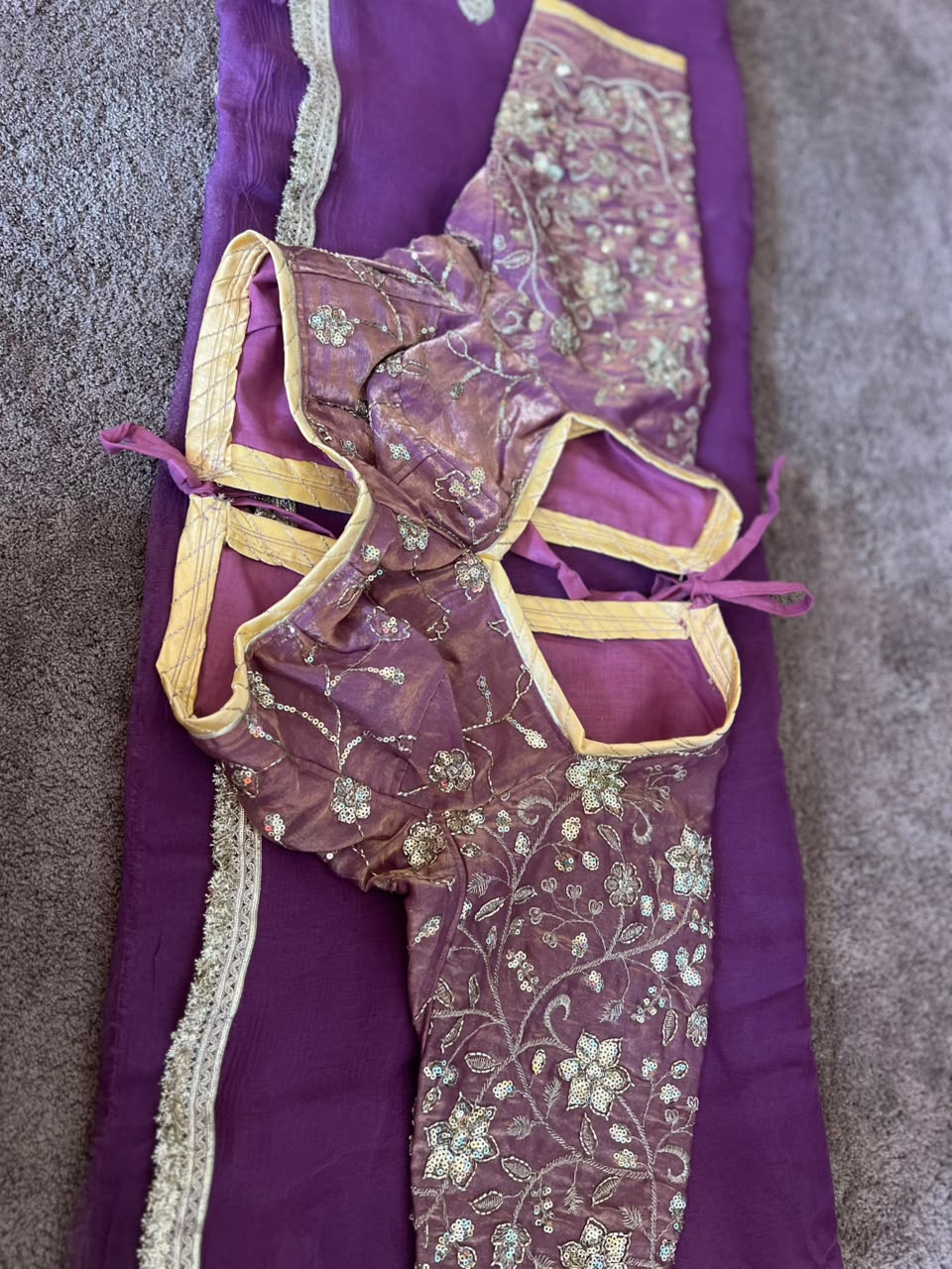 Beautiful Wine-Purple Color Chiffon Saree with Kanchli Blouse