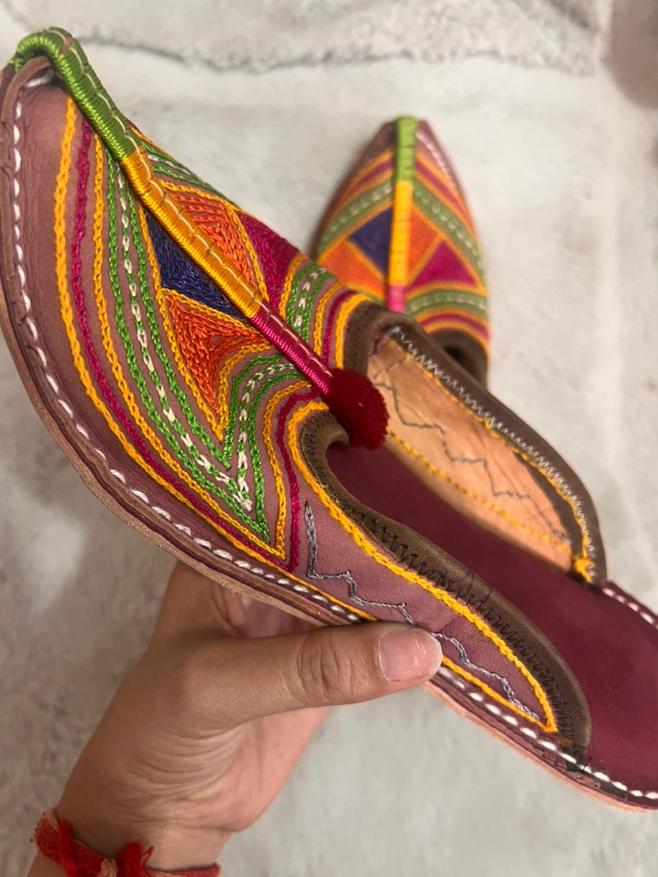 Beautiful Multicolor Pure Leather Designer Mojadi
