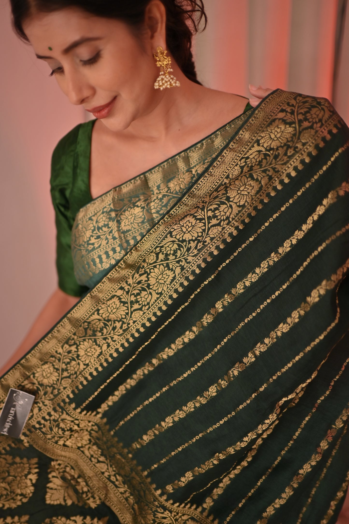 Beautiful Shaded Green Russian Silk Saree