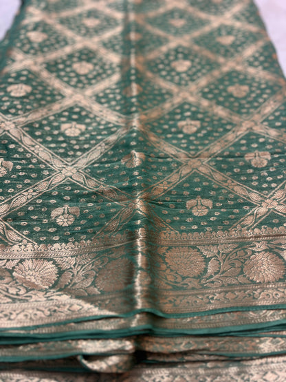 Beautiful Soft Tissue Pista Green Color Banarasi Saree with Soft Chiffon Banarasi Border Blouse Piece.